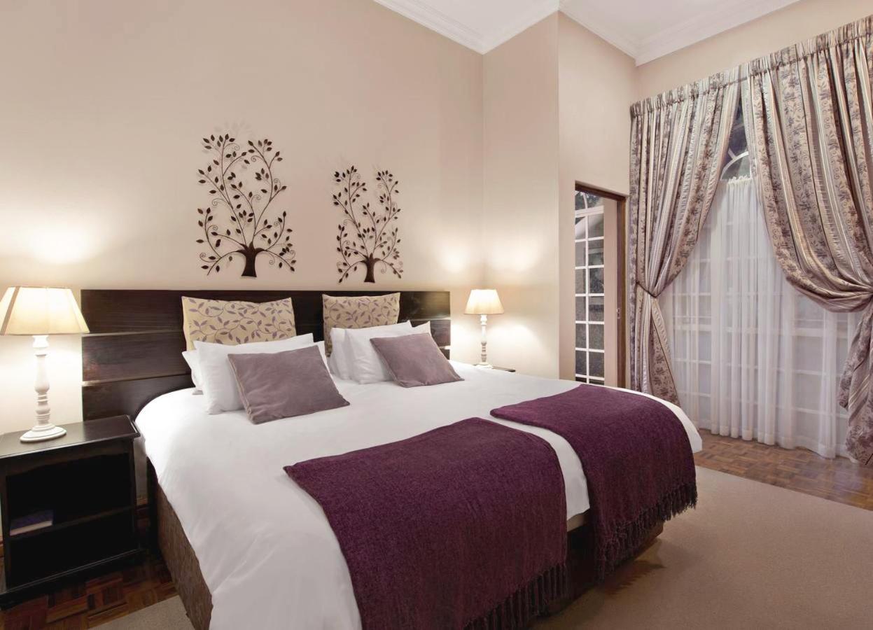 Amoris Guest House-Lynnwood Pretoria Bagian luar foto