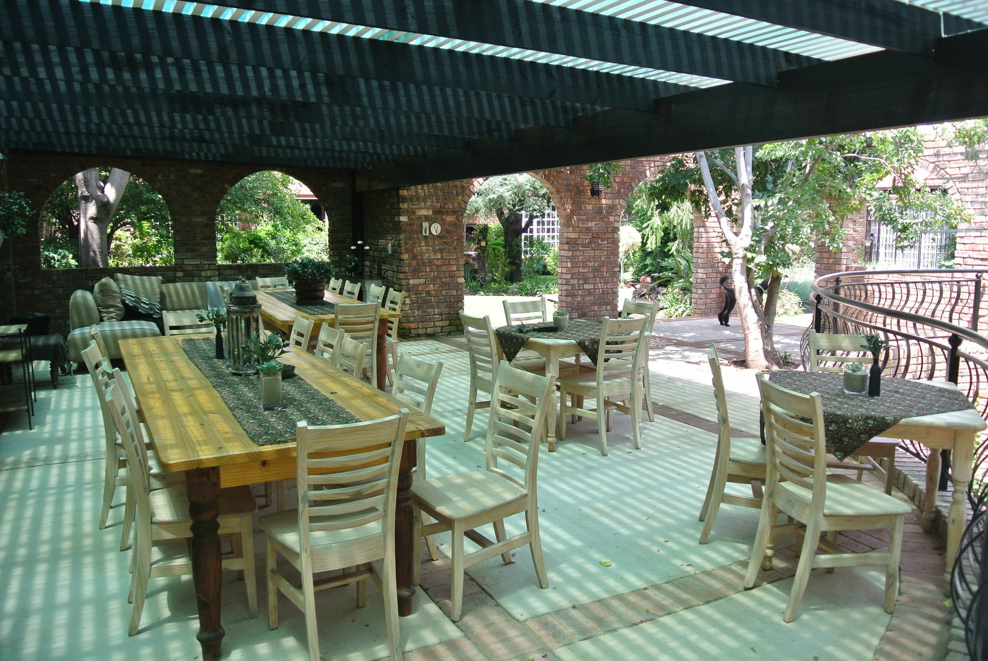 Amoris Guest House-Lynnwood Pretoria Bagian luar foto