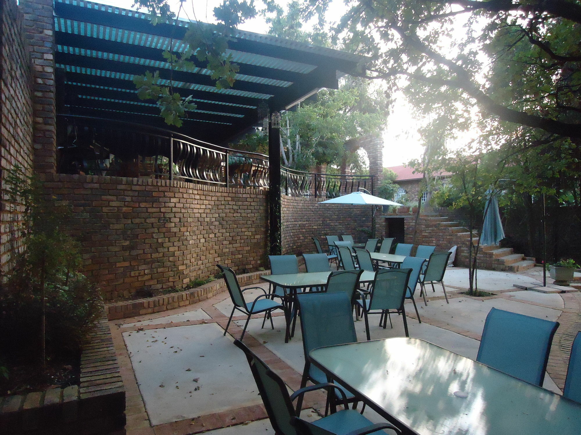 Amoris Guest House-Lynnwood Pretoria Bagian luar foto